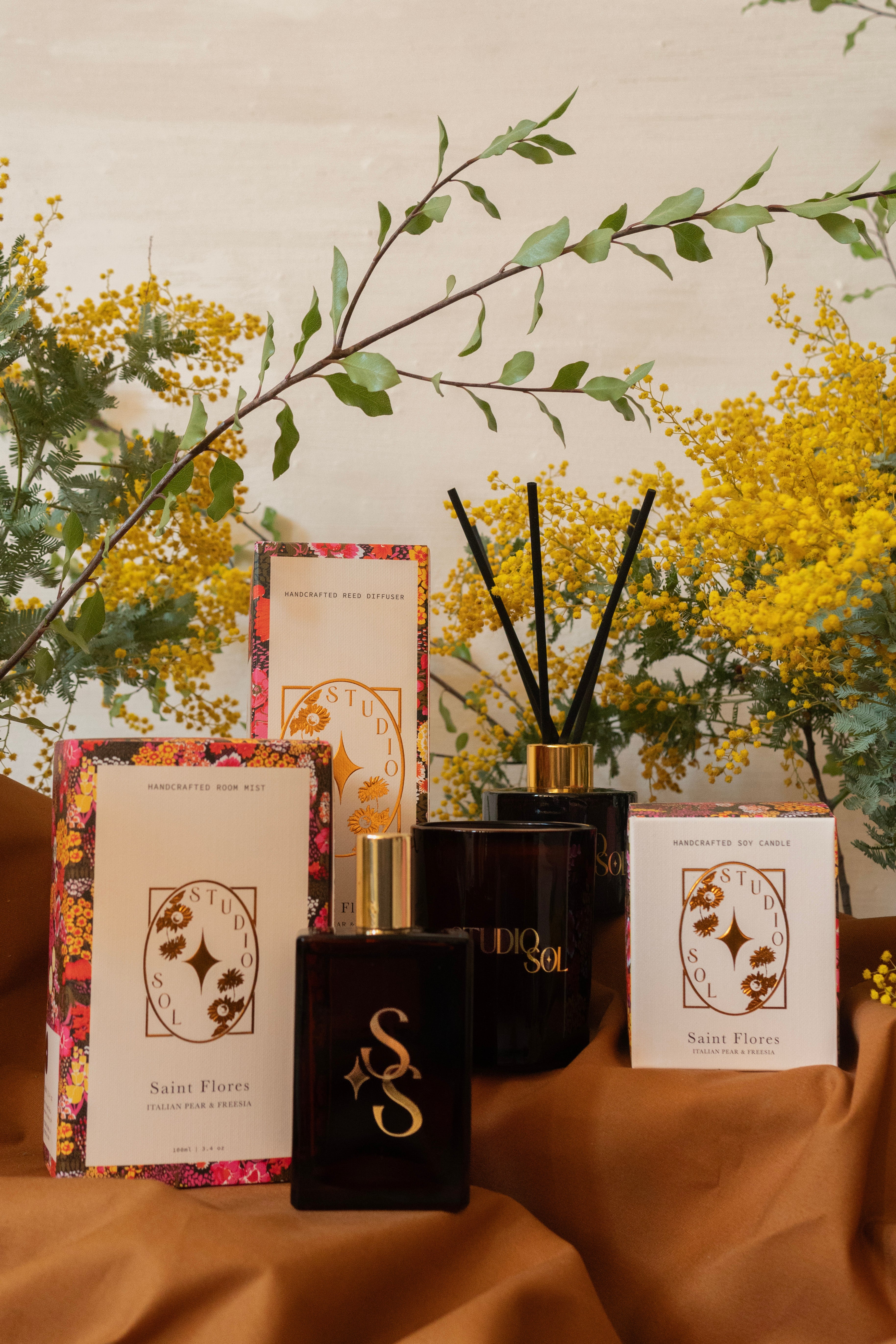 Saint Flores Diffuser | Italian Pear & Freesia