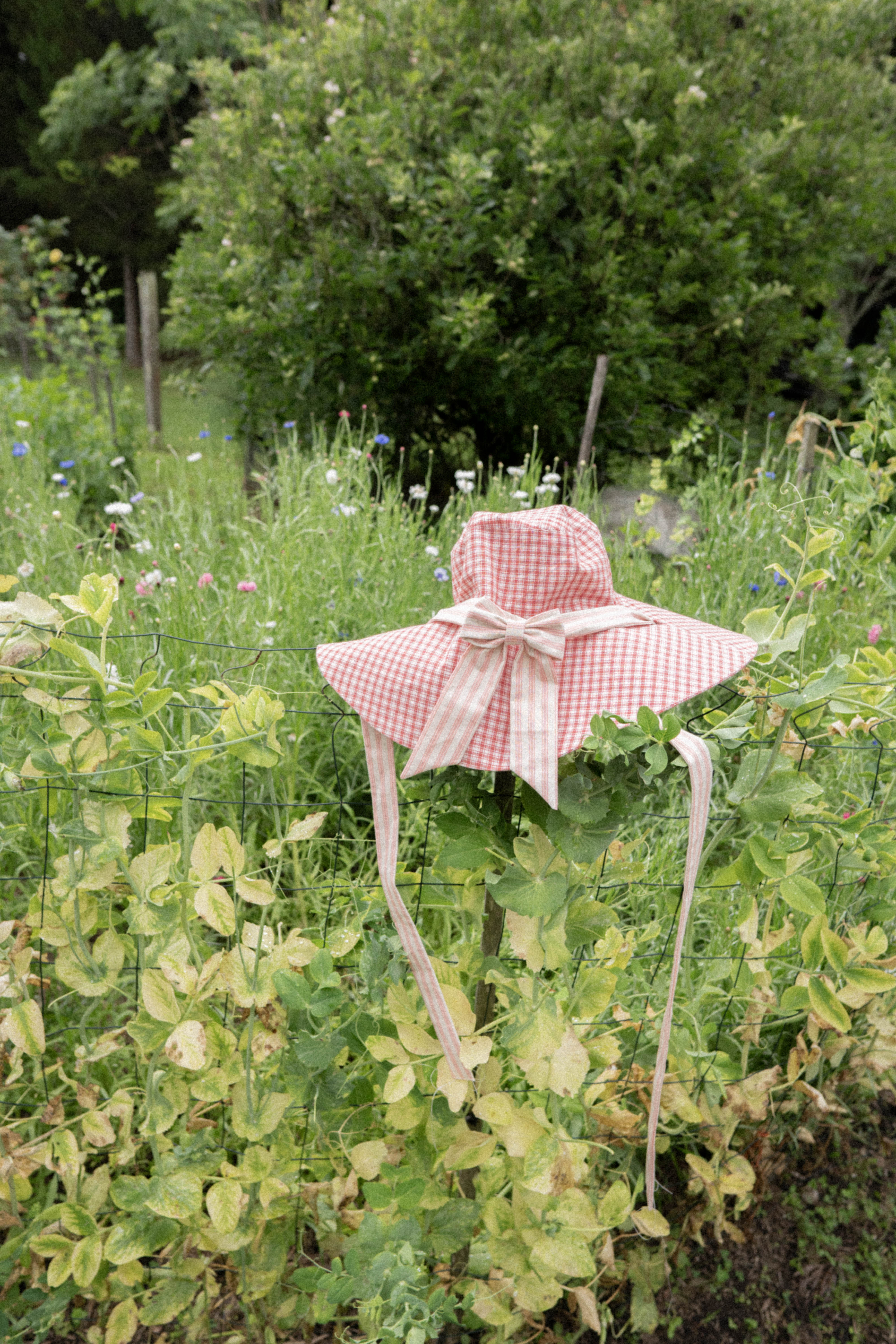 SK Reversible Bucket Hat | Gingham Rouge